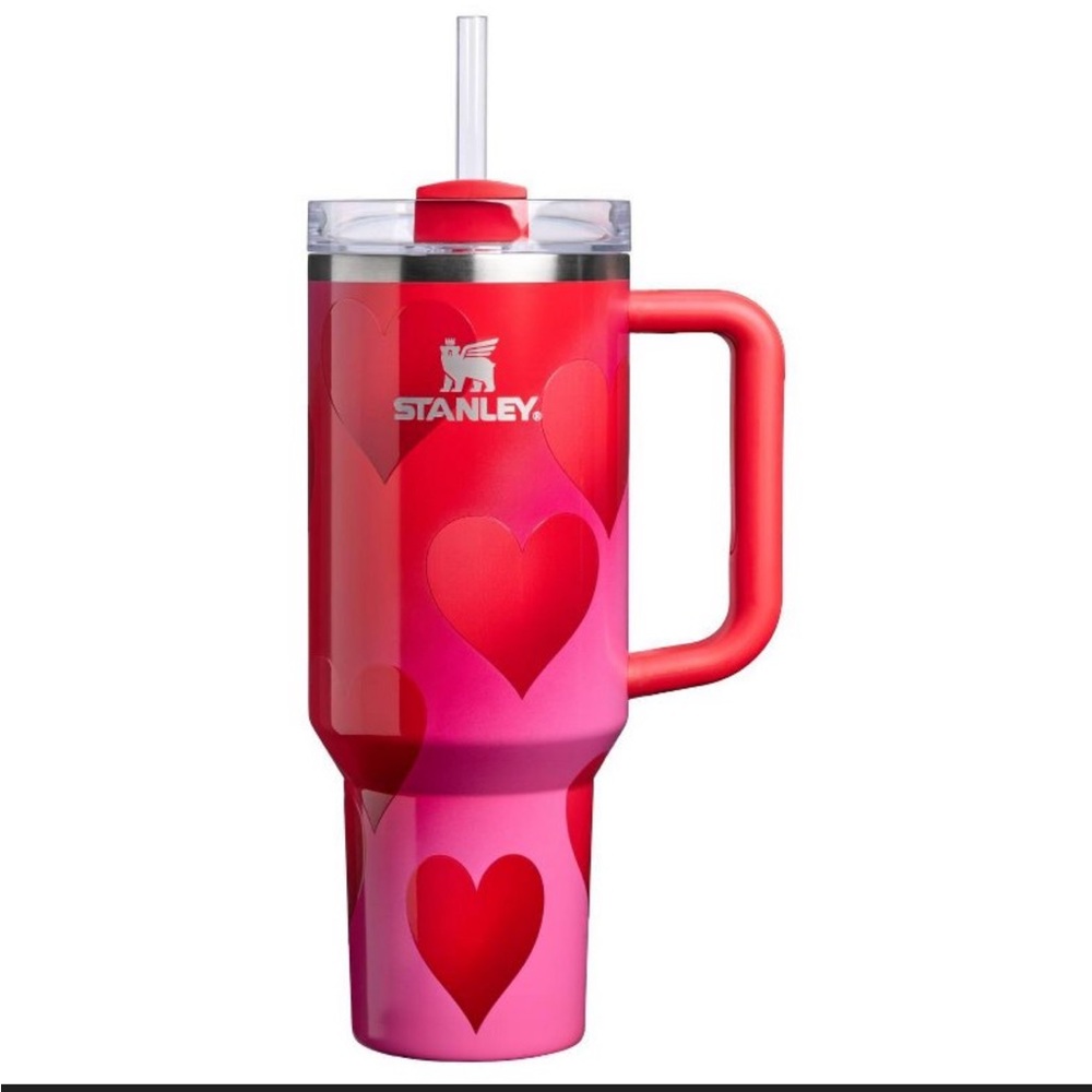 Stanley Valentine's Day 40 oz H2.0 Flowstate Quencher Tumbler Rouge Heart
